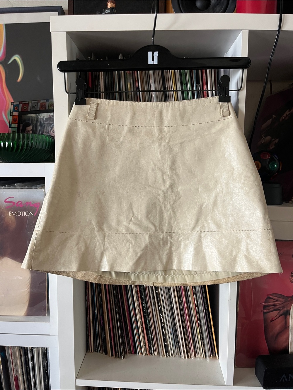 Y2K RARE genuine leather pearl white Vintage Express mini skirt size 1/2